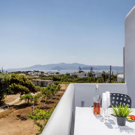 Vino Luxury Suites Agia Anna  Exterior photo