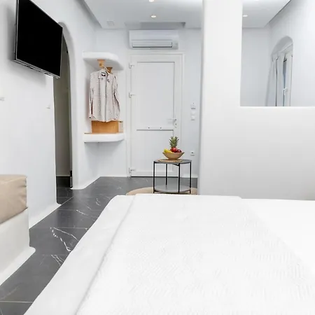 Vino Luxury Suites Agia Anna  Exterior photo