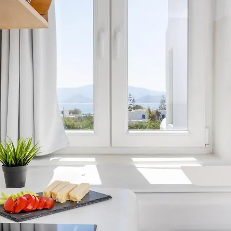 Vino Luxury Suites Agia Anna  Exterior photo